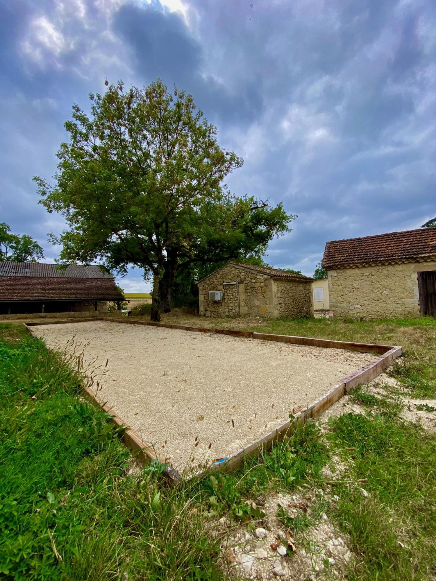 Chambres D'Hotes De Charme Avec Piscine - Le Clos Boissiere Valence-sur-Baïse Dış mekan fotoğraf