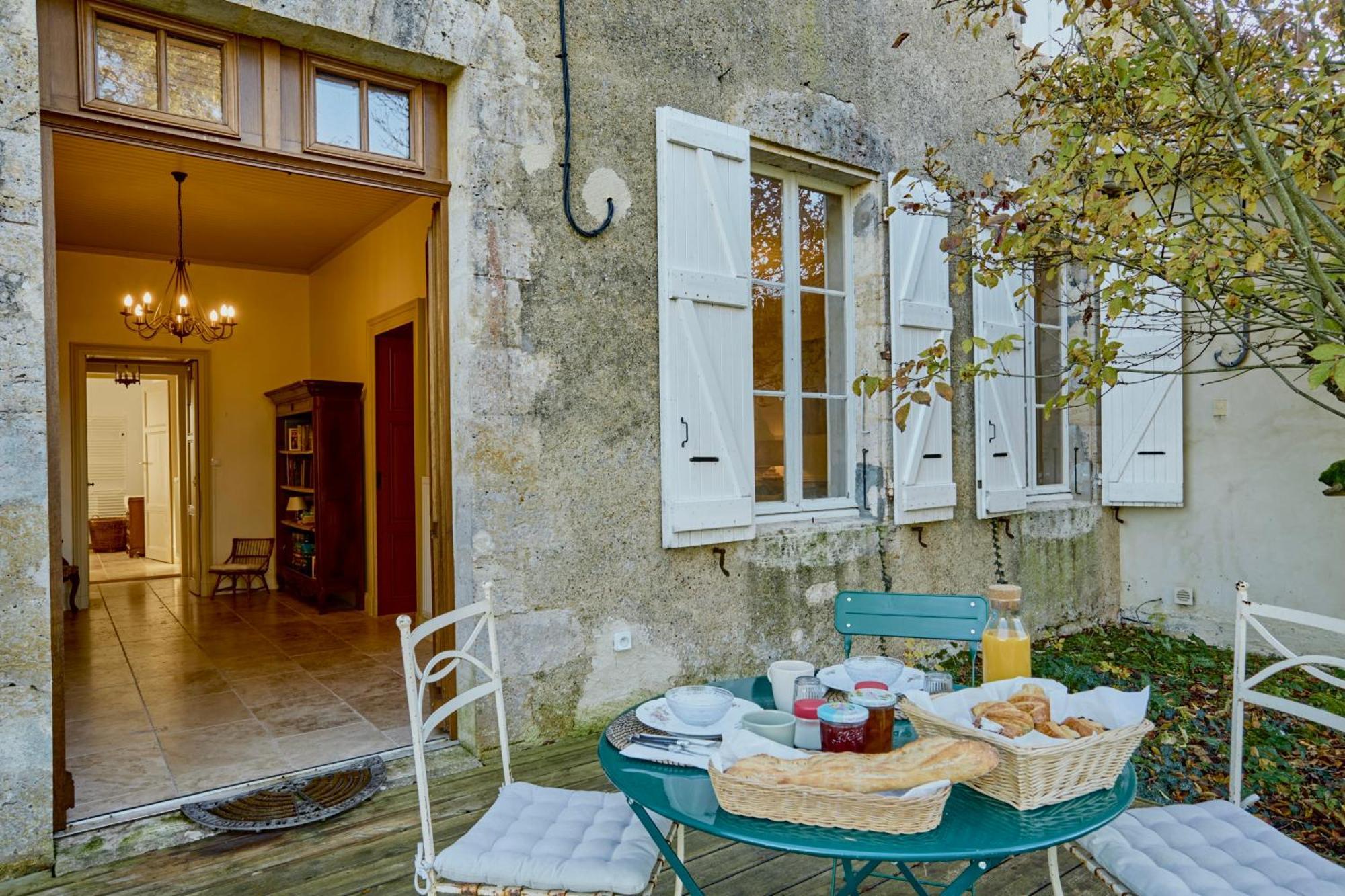 Chambres D'Hotes De Charme Avec Piscine - Le Clos Boissiere Valence-sur-Baïse Dış mekan fotoğraf